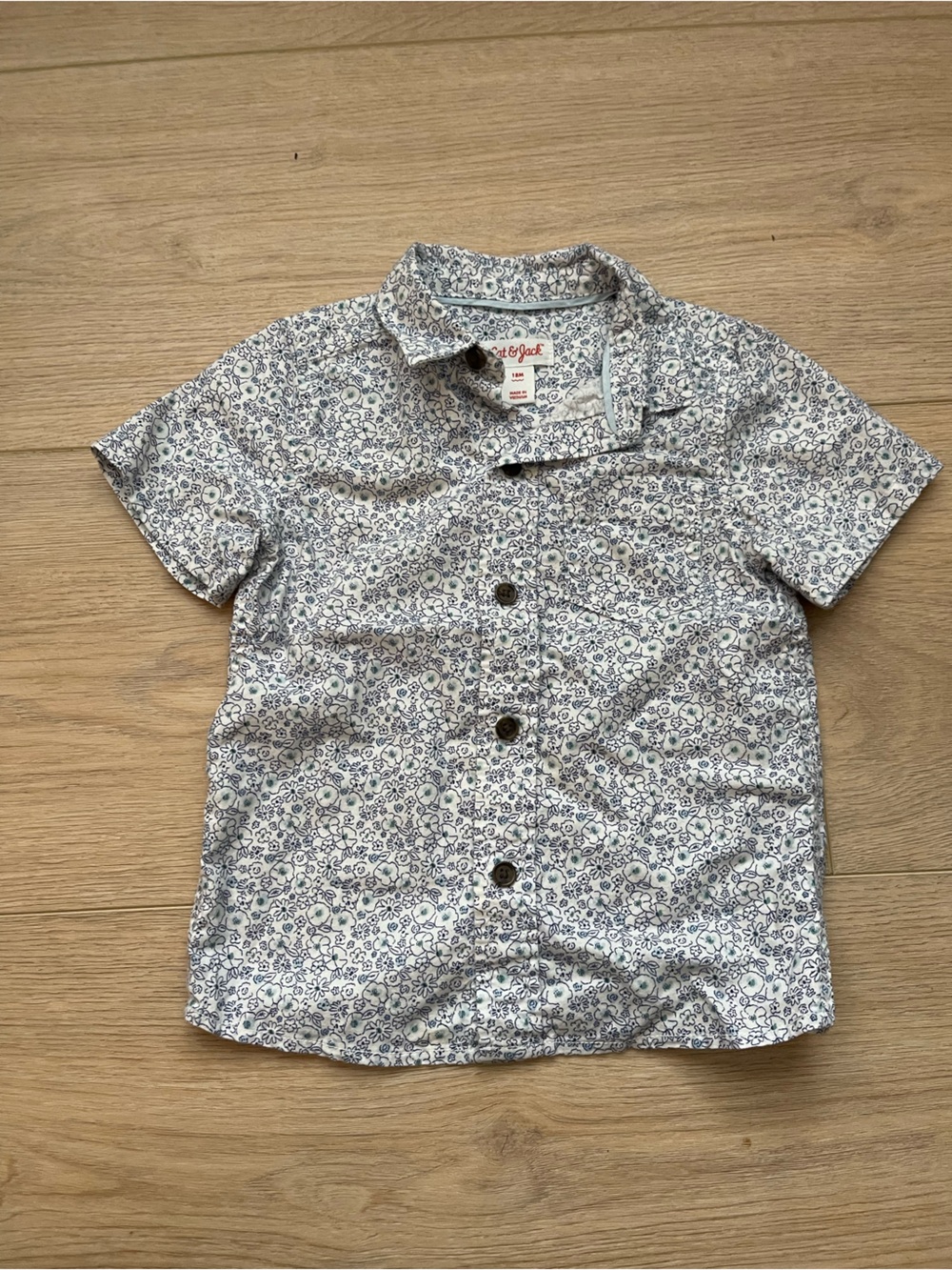 Cat & Jack White and Blue Floral Button-Up Shirt